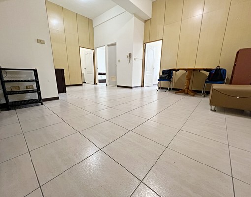 中山醫/可租補/可入籍/歡迎家庭入住 - Image 2