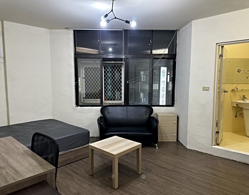 套房出租|近大遠百城隍廟南清大獨洗獨曬瓦斯熱水器採光通風佳 - Image 3