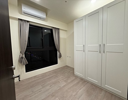 國泰建設🌟面雙橡園朝南帝王座全新3房🚗平車✅戶籍傢俱全配 - Image 7