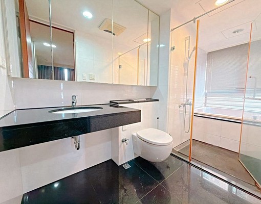 2改1🎈含平面車位🎈可租補/入戶籍🎈傢具齊全🎈大浴缸 - Image 12