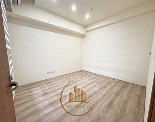 🥇全新屋|高樓層景觀|近大慶夜市、車站、大買家|生活機能佳 - Image 11