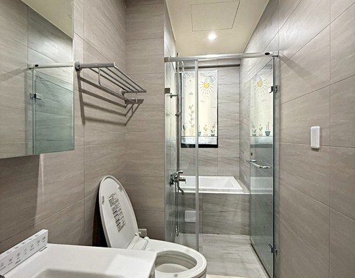 東海首選全配2房✨浴缸乾濕分離衛浴✨瓦斯爐廚房✨雙陽台通風佳 - Image 1