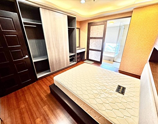 西區大坪數三房✨鄉林夏都✨三房平車全配✨浴缸開窗✨ - 591租屋網 - Image 8