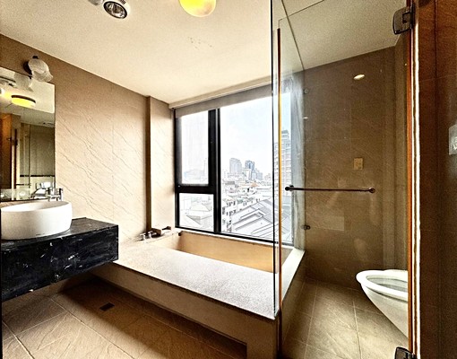 西區大坪數三房✨鄉林夏都✨三房平車全配✨浴缸開窗✨ - 591租屋網 - Image 12