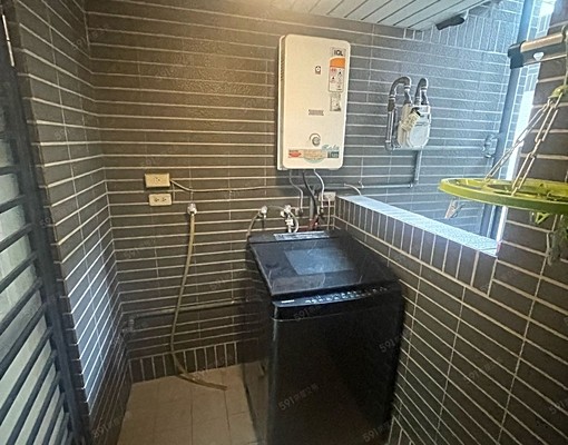 樹孝商圈太平萵苣附近/精美社區三房休旅車位/可貓/採光良好 - Image 9