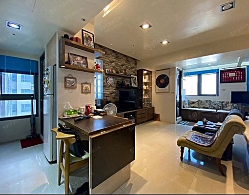 市政府站大遠百附近/優質社區大套房/類一房一廳一廚/可租補 - Image 1