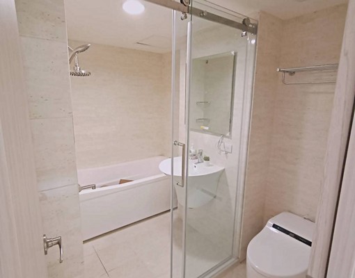 亞灣愛情河飯店宅,近流行音樂中心.駁二.輕軌 - Image 14