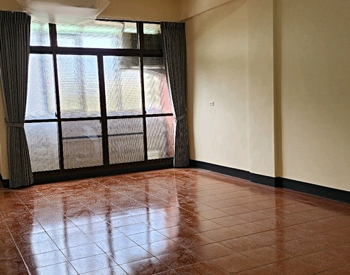 內埔精華商圈店住合一透天 - Image 5