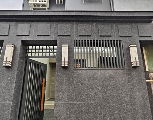 勤益科大透天分租大套房1樓出入方便11/1可看 - Image 2