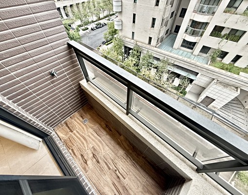 輕奢現代風🔥質感木地板💖大二房全配✨平面車位✅ - 591租屋網 - Image 16