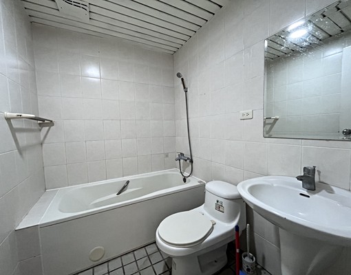 💕西屯大鵬新城🔥三房兩廳+平車🔥可租補可寵💕 - Image 10