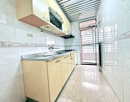 租*勵志國宅甲區*方正機能強3房平車*租補((含車管)) - Image 8