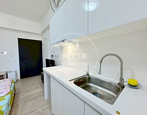 藝文經國🔸溫馨獨立美套🔸設備齊全🔸獨立陽台 - Image 6