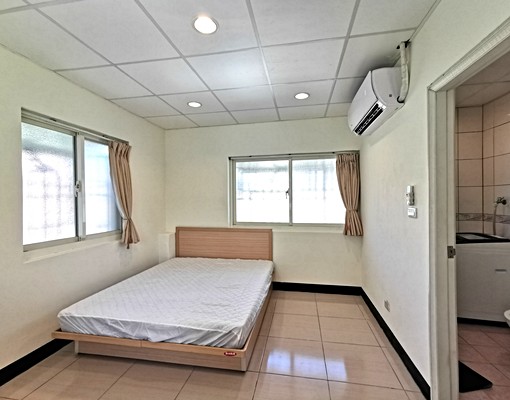 三面採光、單獨至房門、飲水機、專屬洗衣機 - Image 3