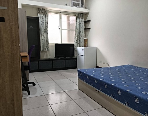 中山醫秀泰大慶夜市獨立套房,室內機車位 - Image 4