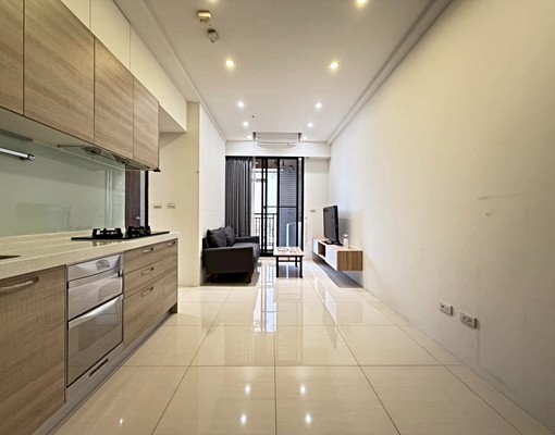 近lalaport正兩房附平面車位高樓層 - Image 1