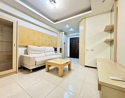 內壢前站愛琴海忠孝精華區1+1房(附室內機車位) - Image 2