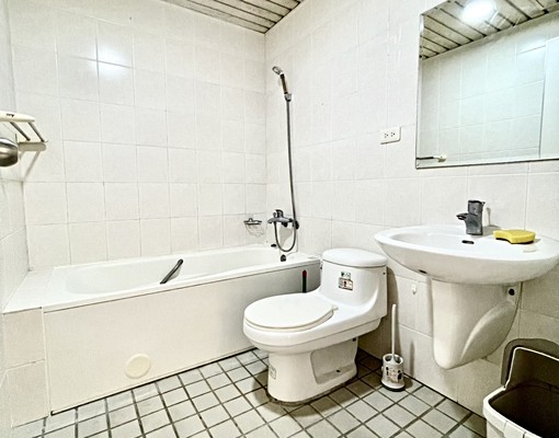 逢甲三房平車🔥🌟可雙租補⛪家具電全配🔥2間衛浴皆有浴缸 - Image 12