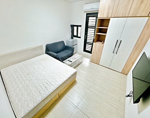 💕為了遇見你💕電梯上樓台水電💕陽台獨洗💕租補子母車 - Image 1