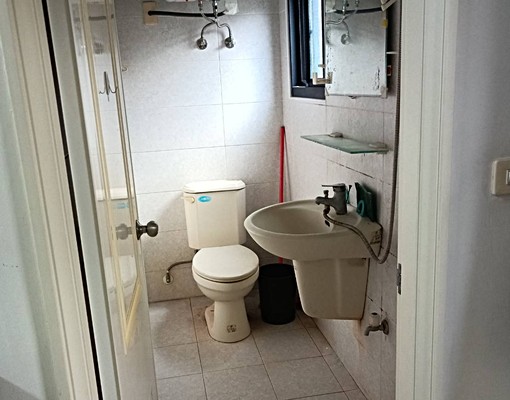 平和路獨立套房,有網路.第四台.免水費 - Image 5