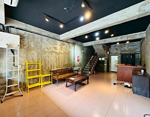 近埔心車站商圈/南平路二段透天 - Image 1