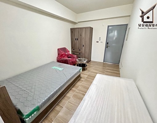 🌈忠孝夜市⭐️可租補電梯套房⭐️超大露台⭐️子母車 - Image 3