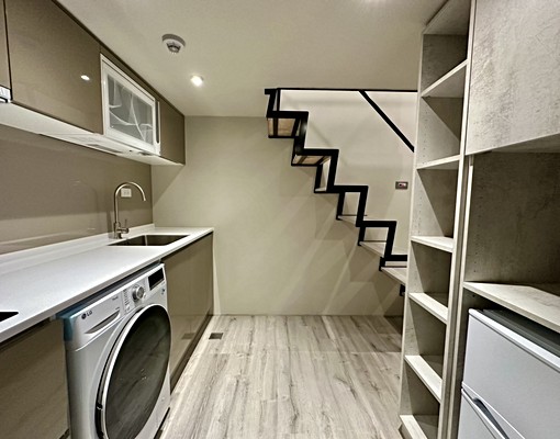 全新!逢甲樓中樓|1房1廳+露台|含機車位 - Image 7