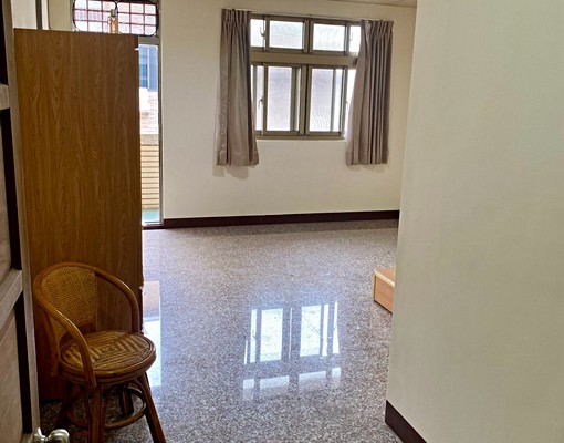 永靖鄉套房出租,近市區.附基本家具,電器.拎包入住 - Image 4