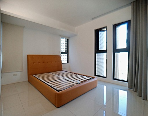 遠百高樓美景大三房@精心裝潢家具電全@附雙平車 - Image 7