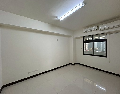 稀有英專商圈電梯公寓超大坪數好規劃3房可營登租補 - 591租屋網 - Image 8