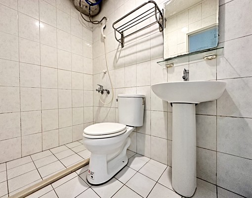 可租補有陽台✅近興大✅大空間✅飲水機✅採光通風✅電梯✅ - Image 9