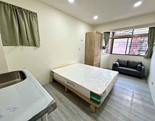 蘆洲❣新裝潢/可租補稅籍/寵物友善/免爬高/獨洗曬/機能佳 - Image 1