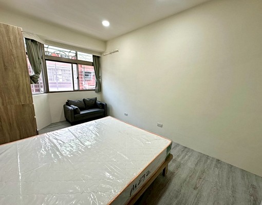 蘆洲❣新裝潢/可租補稅籍/寵物友善/免爬高/獨洗曬/機能佳 - Image 2