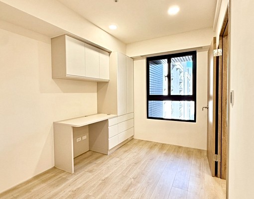 尊信社宅|A7大三房景觀採光佳|全室系統收納|免仲可租補3 - Image 7