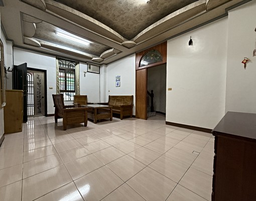 可租補⭐免服務費⭐新化靜謐透天四房⭐五泰小勳 - Image 3