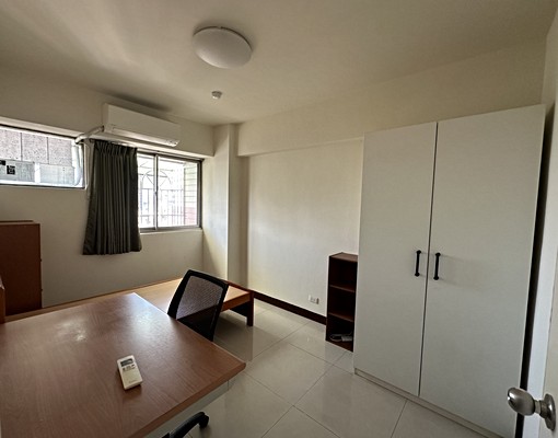 近水湳市場、中國醫大、中清路文心路口、附四台變頻冷氣 - Image 6