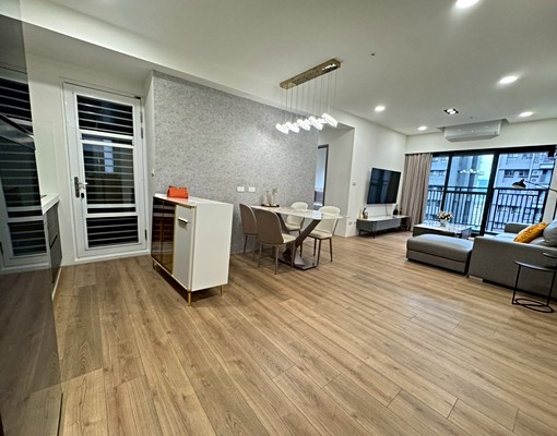 心之所向大三房精美配置拎包入住租金28000含管理費及車位 - Image 3