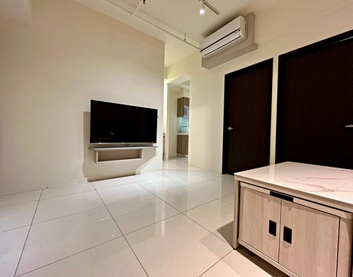 高大特區【微美居】全新2房+平面車位｜援中國小旁｜質感裝潢 - Image 1