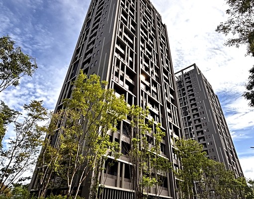 全新1+1房、含車含管、免仲介費、可租補 - Image 1