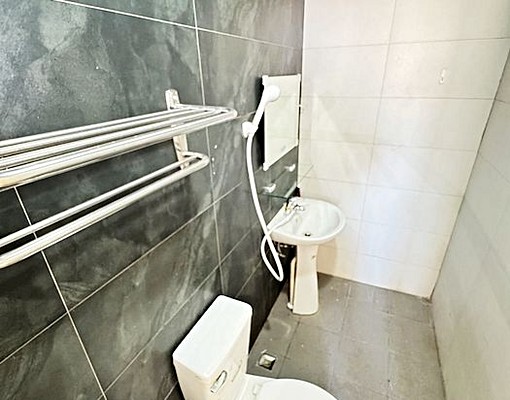 學府/興大☘精品IKEA時尚☘採光大空間☘木地板獨曬☘便宜租 - Image 14