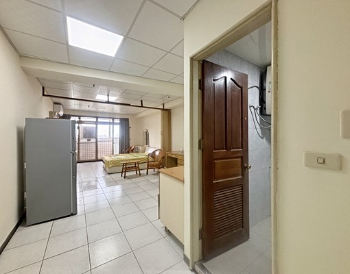 中壢後站大套房🌟可租補可養寵🌟 - Image 4