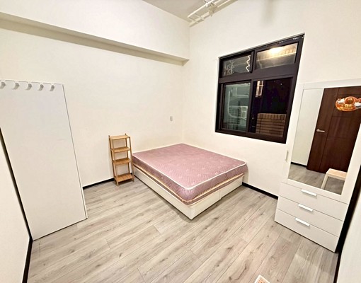 近一中街🔥綠園道🔥北區精美一房🔥可寵 - Image 5