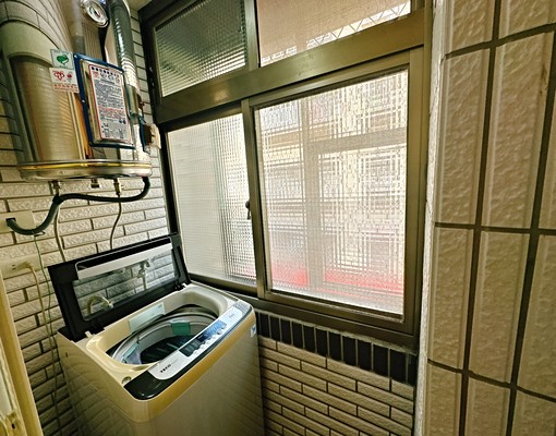 ★淡江大學旁★家具齊全陽台套房(可租補 - Image 5