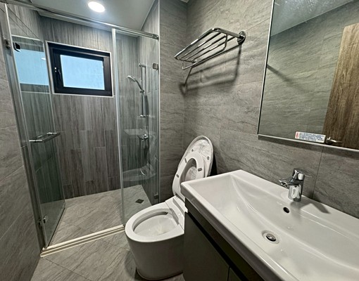 全新首租|樓中樓2房|車位 - Image 6