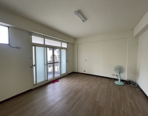 意志力✅可租補👍全新翻新✅近工業區中科四房透天 - Image 6