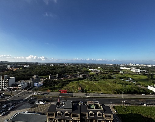英堡日朗|湖景景觀三房車|可租補| - Image 4