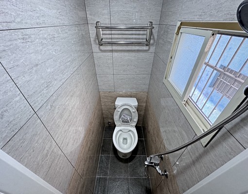 ⭐️近忠貞國小/可補助陽台套房/獨立洗衣機/ - Image 3