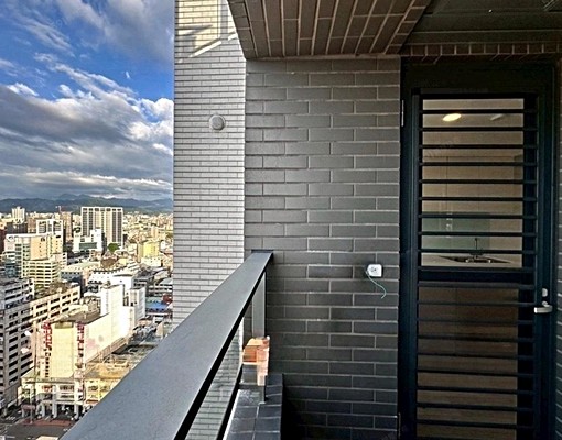 🔥自由路/兩房兩廳兩衛平車/高樓層/超美視野/全新裝潢 - Image 13