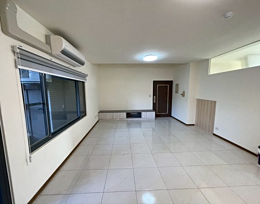 南屯國小震後4房平車全新屋況 - Image 3