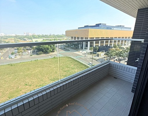 總圖正旁邊~可寵採光溫馨三房 - Image 2